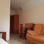 Zacisze Konopnickiej * Поберово
