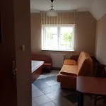 Zacisze Konopnickiej Проживание в семье *
