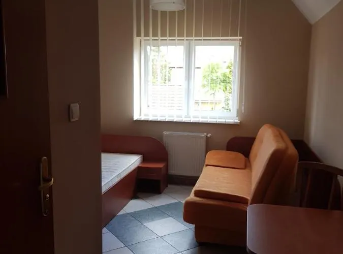 Zacisze Konopnickiej 民宿 *